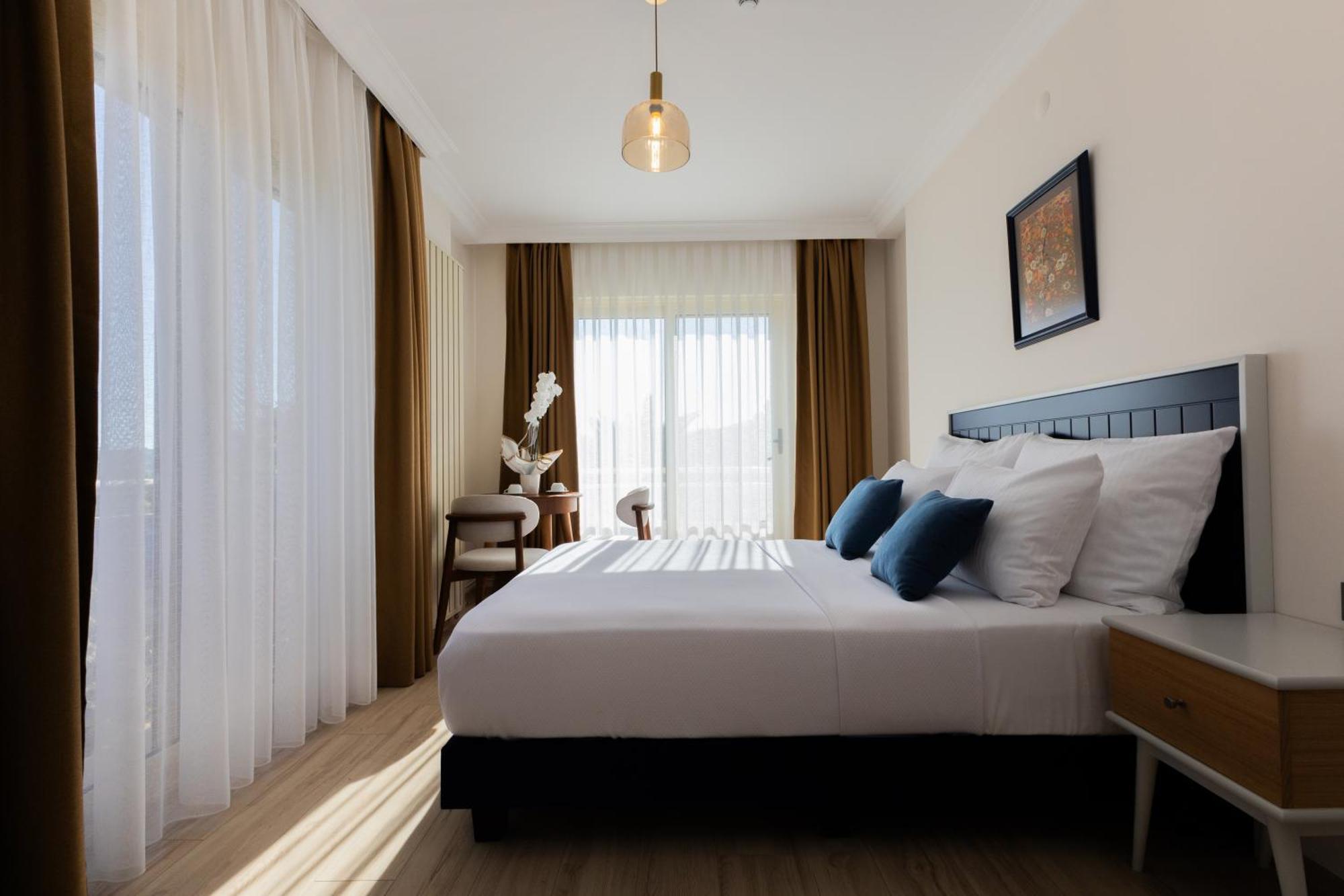 Kamer Exclusive Hotel & Suites เซสเม ภายนอก รูปภาพ