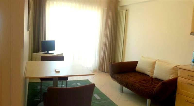 Kamer Exclusive Hotel & Suites เซสเม ภายนอก รูปภาพ